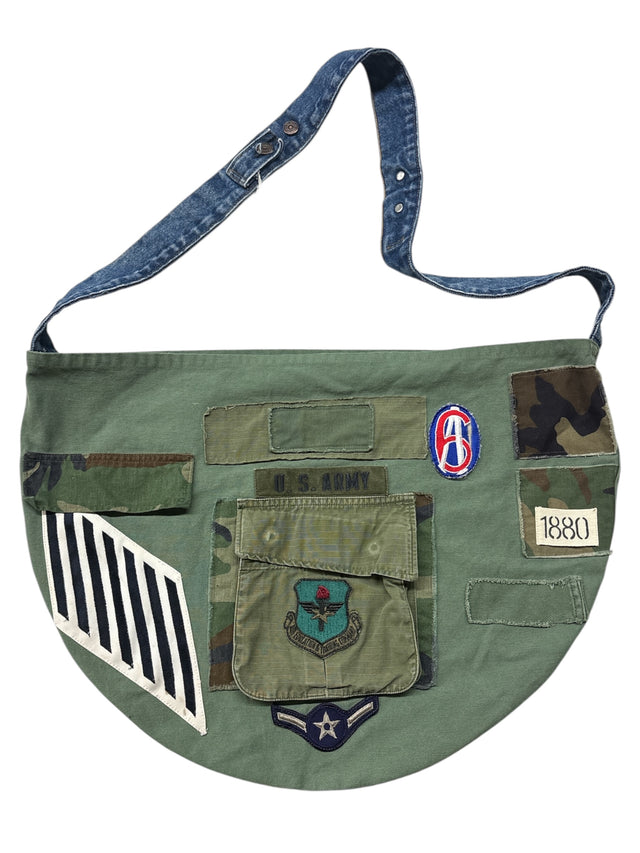 Unit 1880 Tote