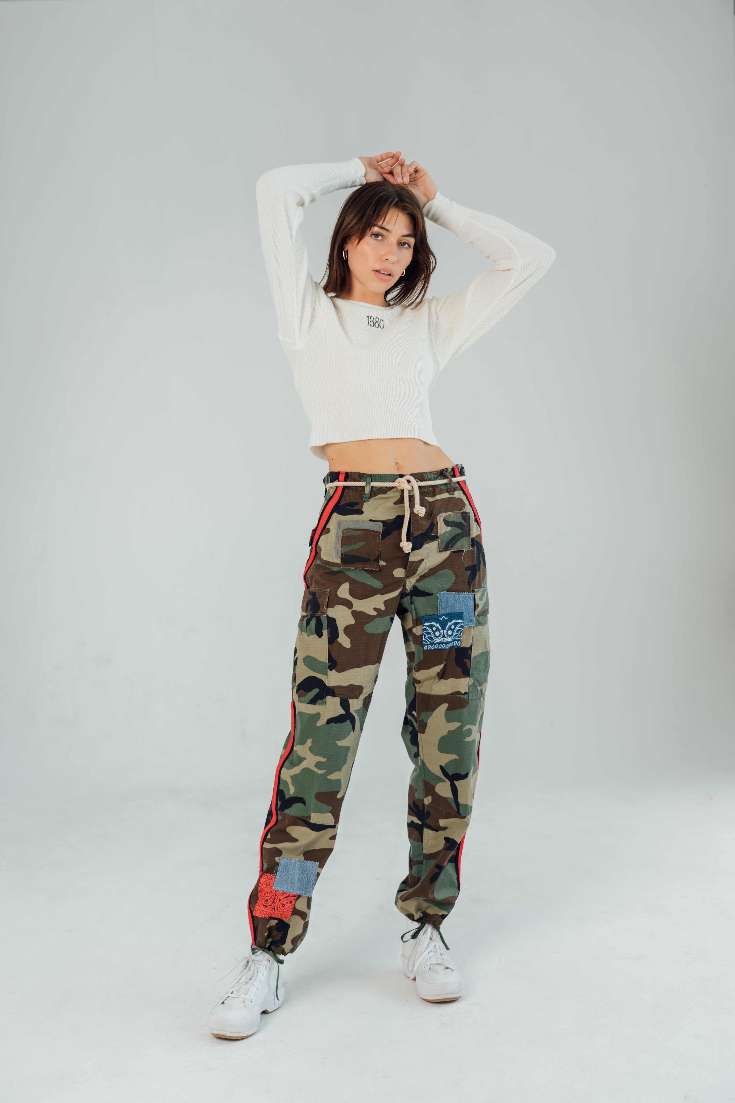 アメリ ヴィンテージ WATER COLORS LINE CUT PANTS 66448372b_b_18_215.jpg
